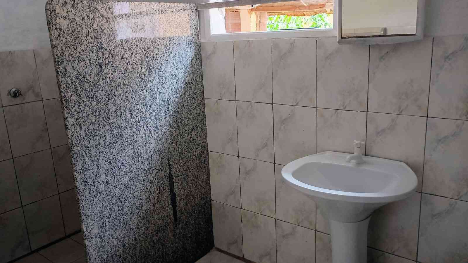 Terreno com Estufa