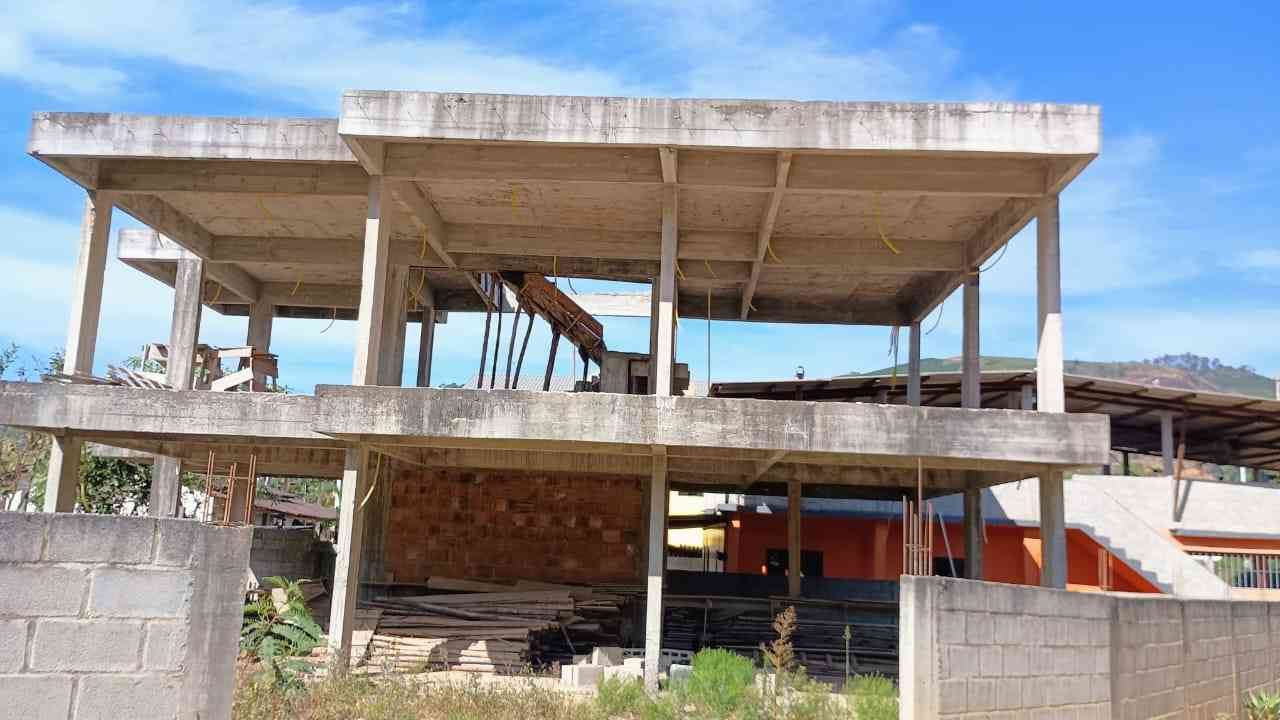 Lote em Departamento