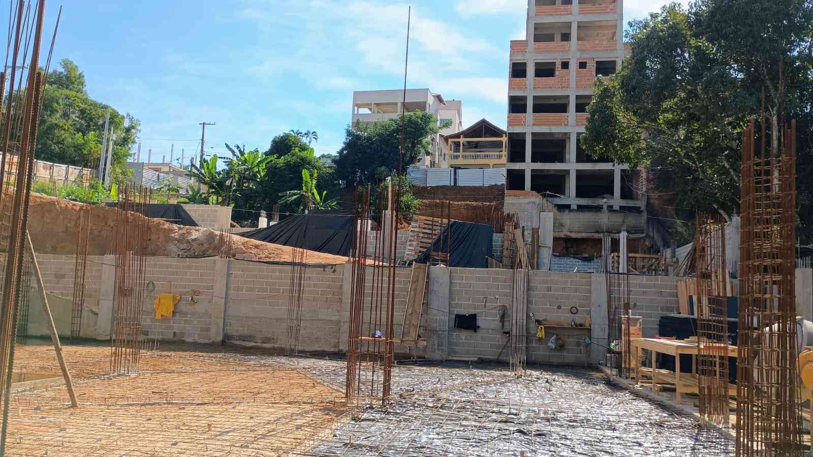 Apartamento na Planta em Iriri