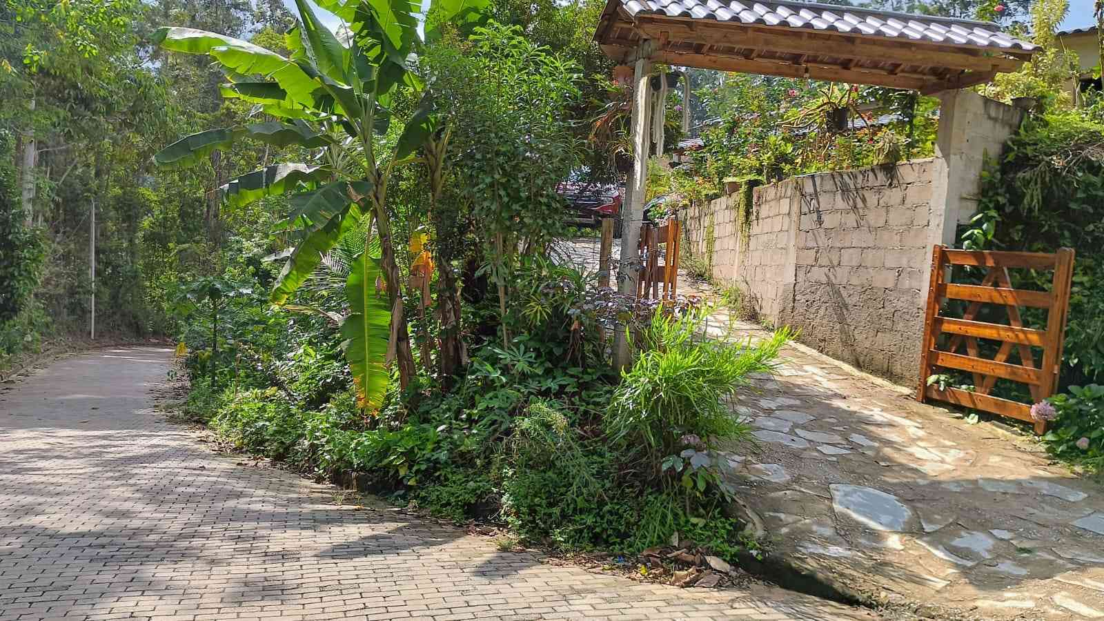 Casa com Lote
