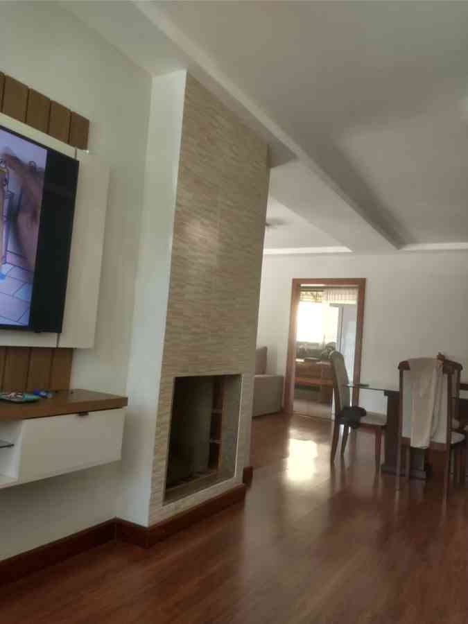 Casa com Cobertura