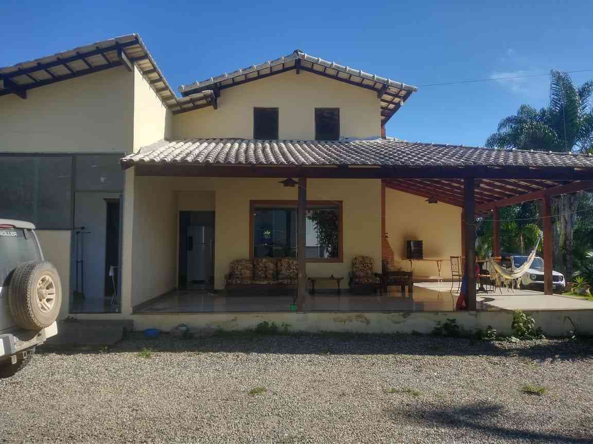 Casa com Cobertura